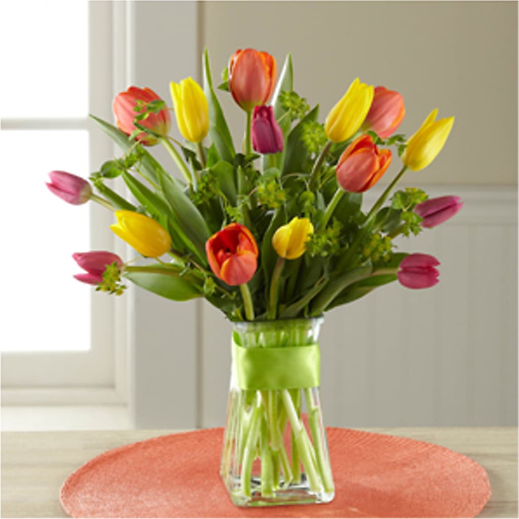 Sunlit Treasures Bouquet – Tinys Flowers, Lansing IL