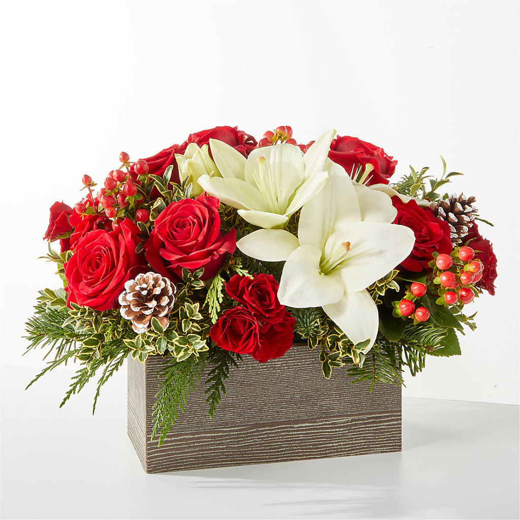 Snowy Wonderland Bouquet – Tinys Flowers, Lansing IL