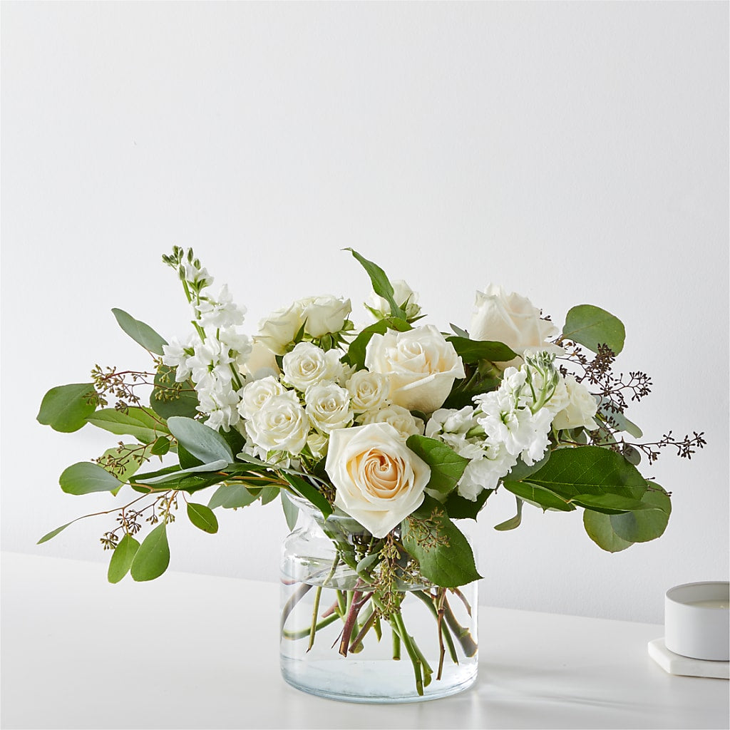 Fresh Linen Bouquet – Tinys Flowers, Lansing IL