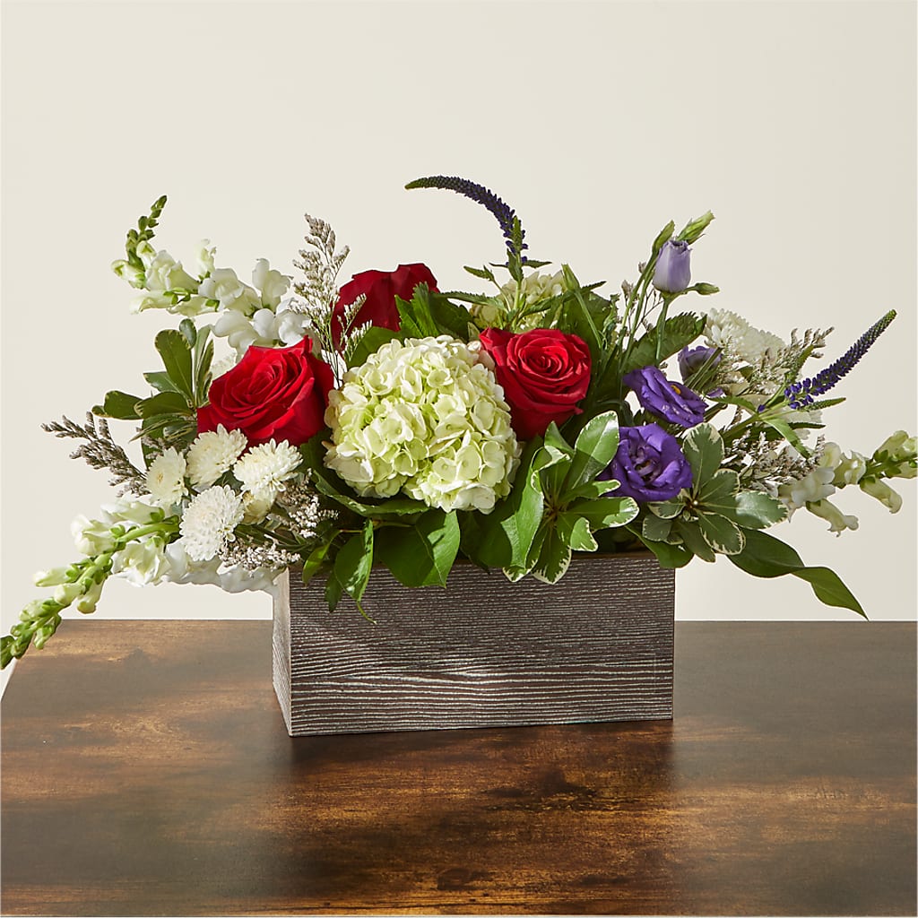 Sweet Magnolia Bouquet – Tinys Flowers, Lansing IL