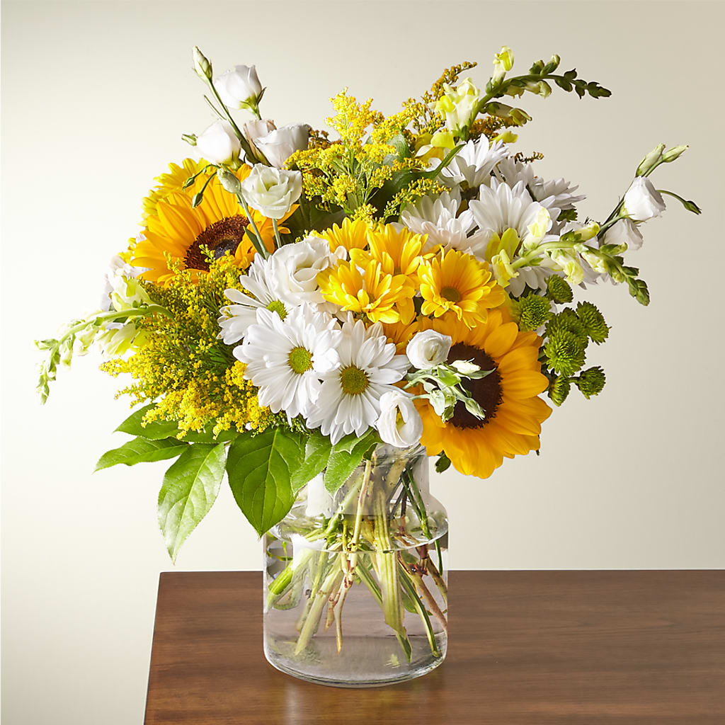 Hello Sunshine Bouquet – Tinys Flowers, Lansing IL