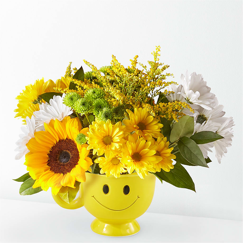 Joyful Smiles Bouquet – Tinys Flowers, Lansing IL