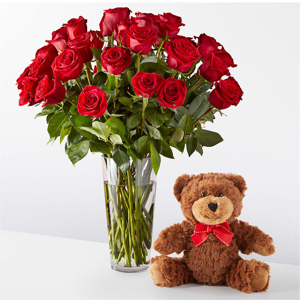 Romantic Long Stem Red Rose Bouquet Bundles – Tinys Flowers, Lansing IL