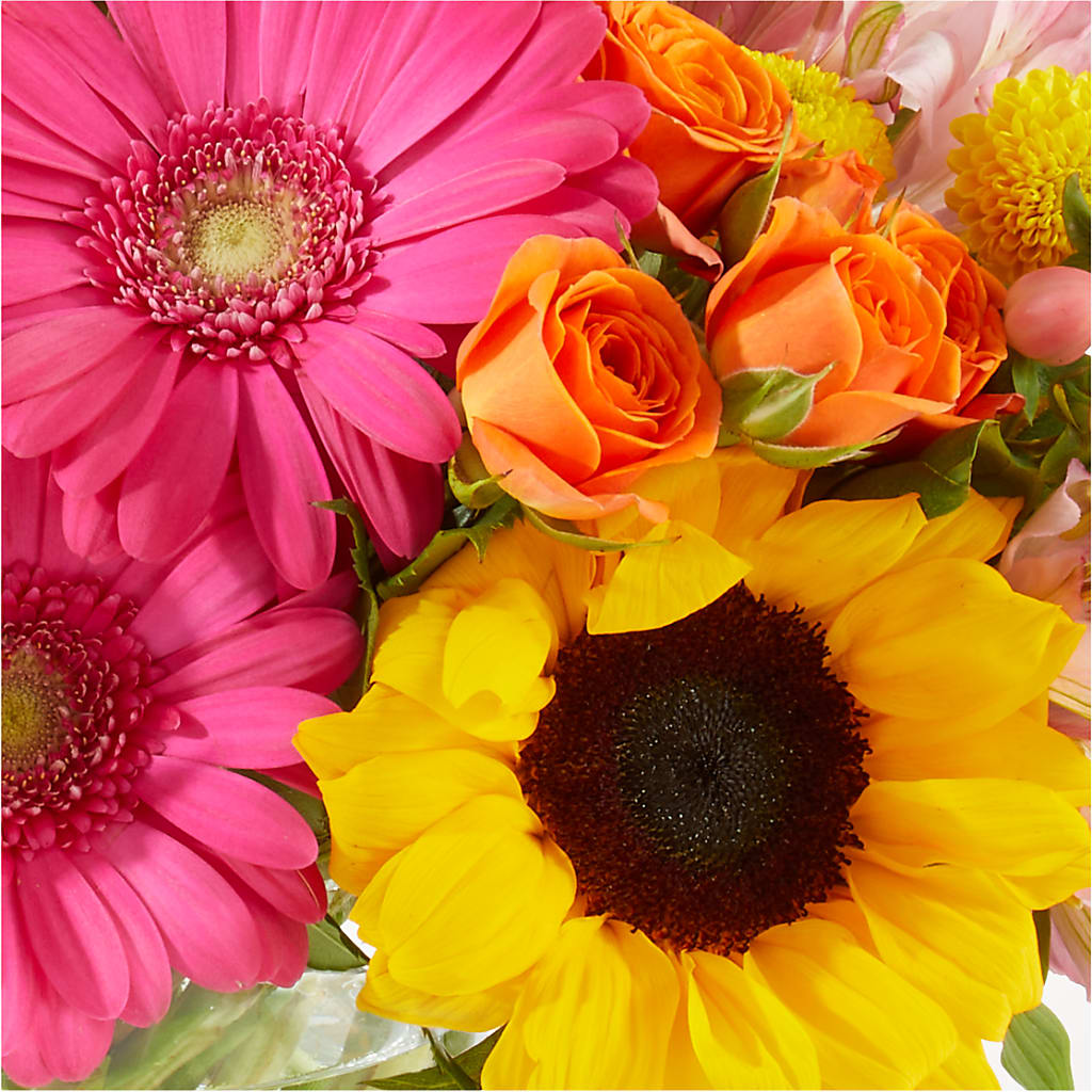 Florist Original Mixed Bouquet – Tinys Flowers, Lansing IL