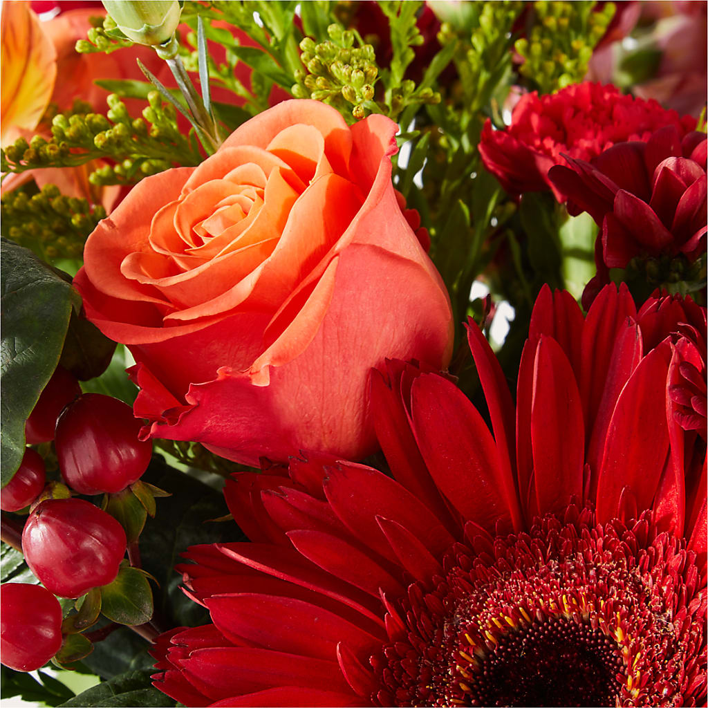 Sweater Season - A Florist Original – Tinys Flowers, Lansing IL