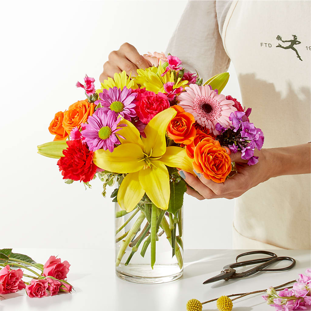 Cue the Confetti - A Florist Original – Tinys Flowers, Lansing IL
