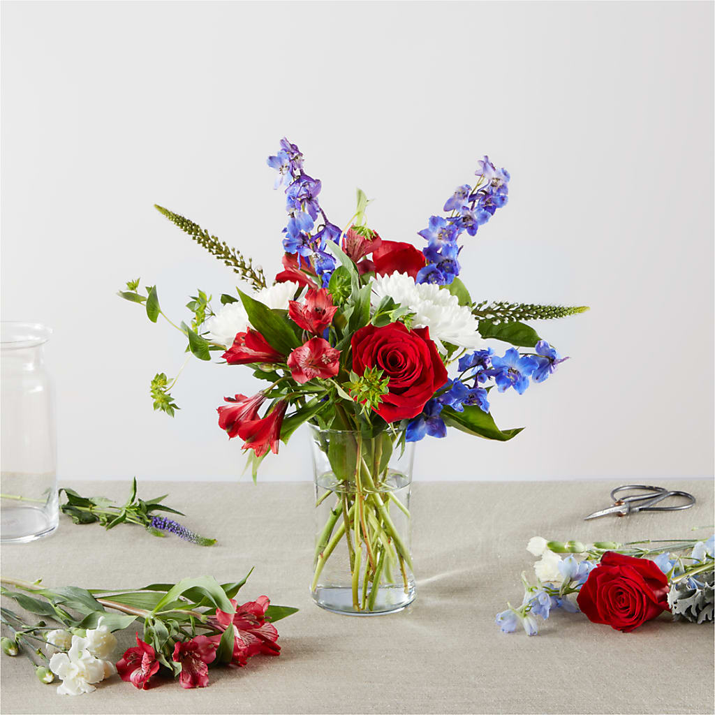 Star Spangled - A Florist Original – Tinys Flowers, Lansing IL