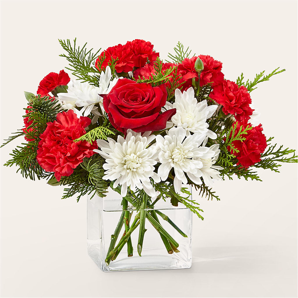 Peppermint Chill Bouquet – Tinys Flowers, Lansing IL