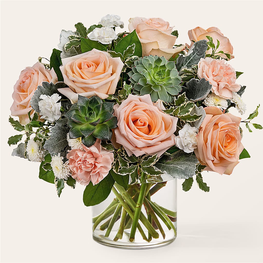 Sweet Tea Bouquet – Tinys Flowers, Lansing IL