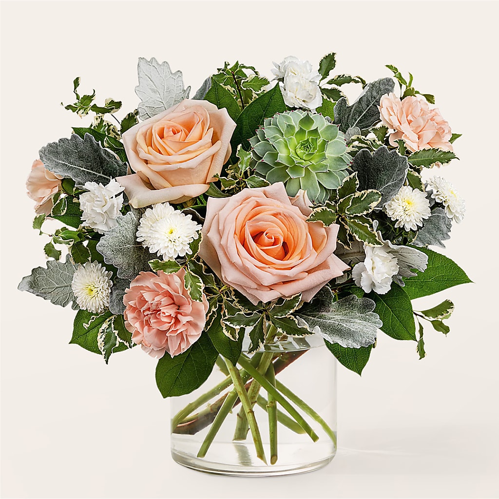 Sweet Tea Bouquet – Tinys Flowers, Lansing IL