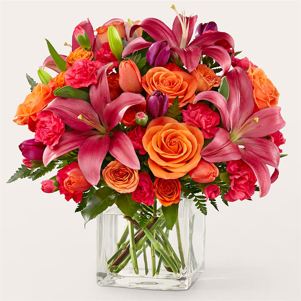 Lucky Lily Bouquet – Tinys Flowers, Lansing IL