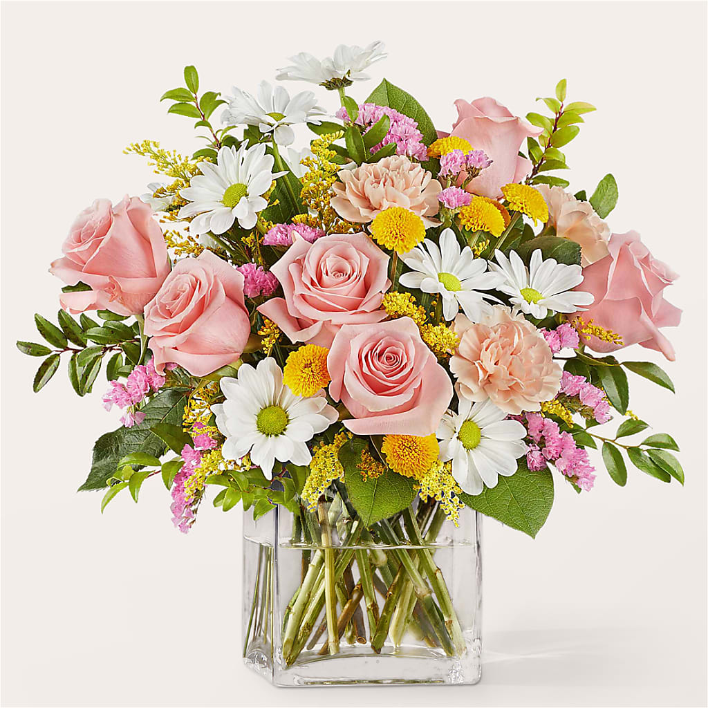 Country Cottage Bouquet – Tinys Flowers, Lansing IL