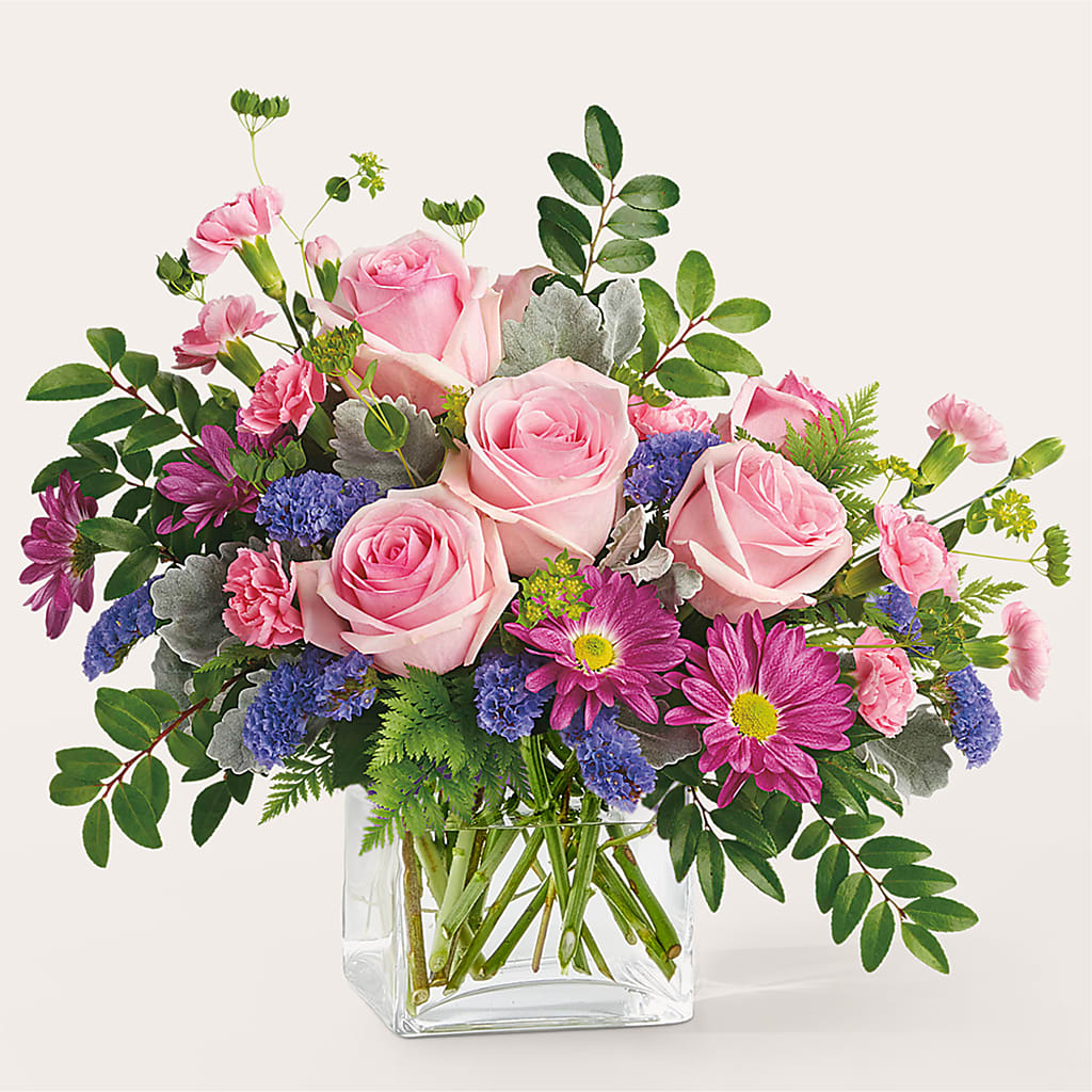 Starlet Bouquet – Tinys Flowers, Lansing IL