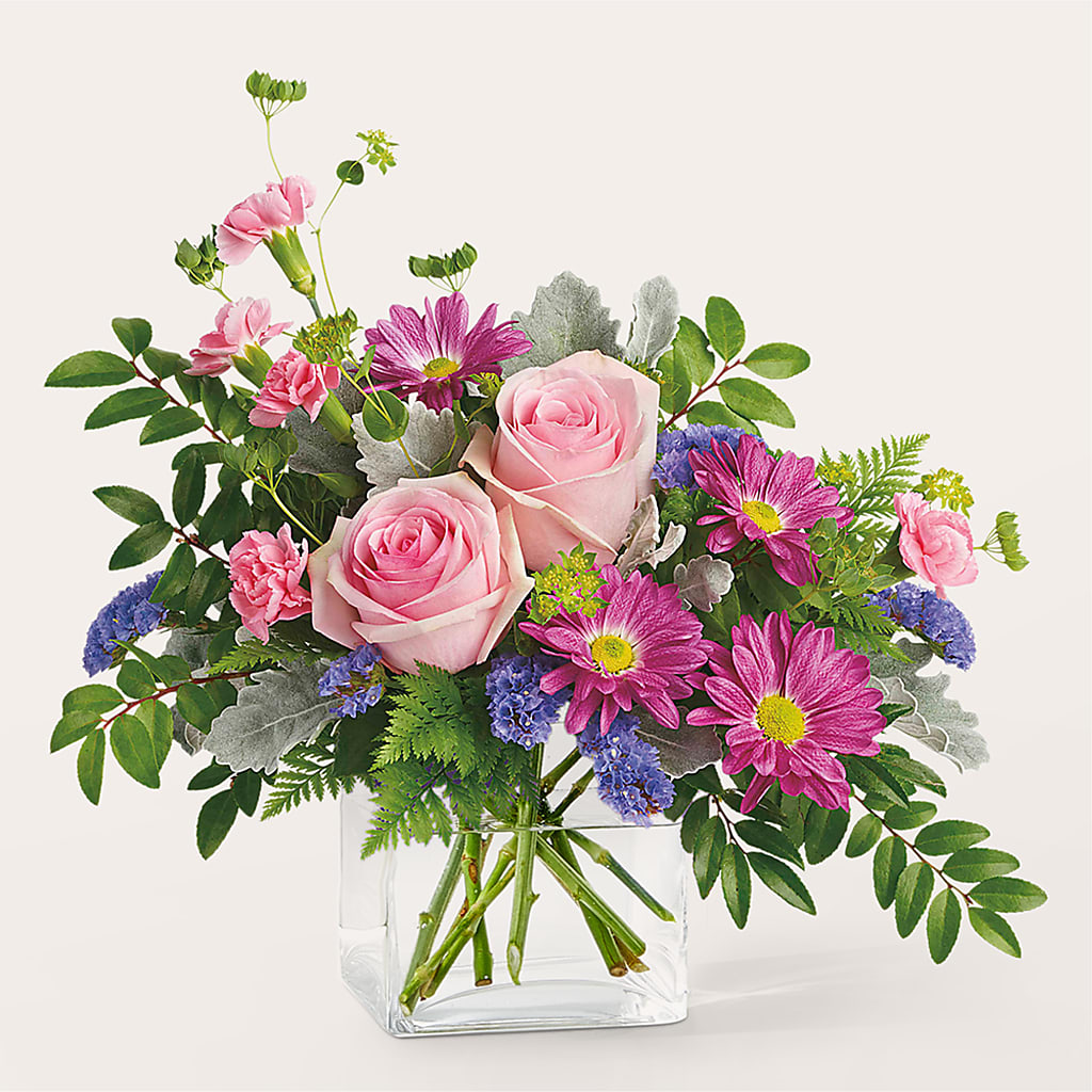 Starlet Bouquet – Tinys Flowers, Lansing IL
