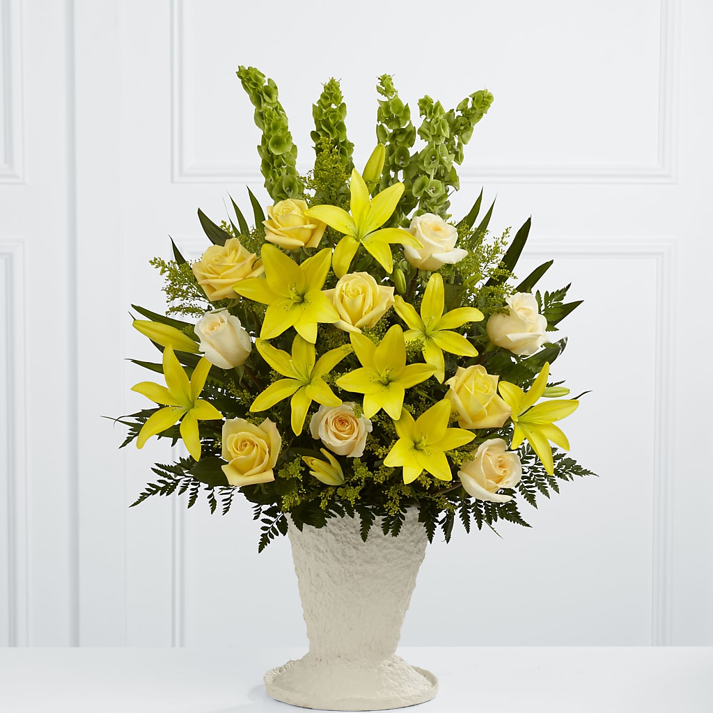 Golden Memories Arrangement – Tinys Flowers, Lansing IL