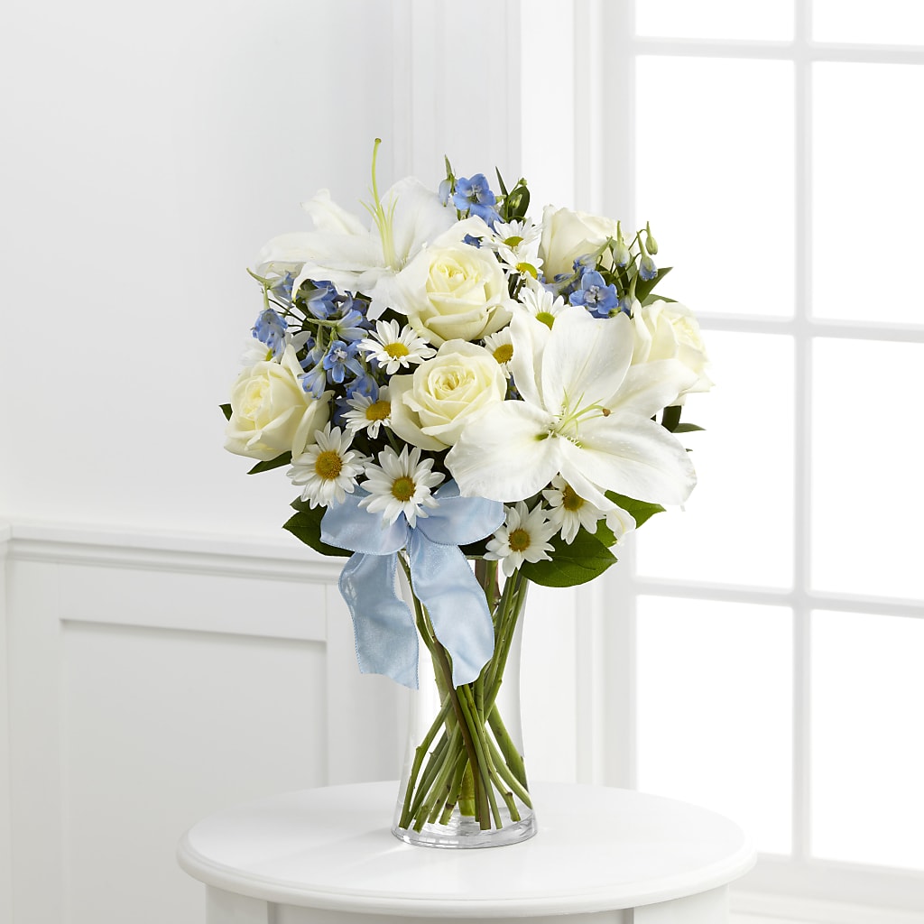 Sweet Peace Bouquet – Tinys Flowers, Lansing IL
