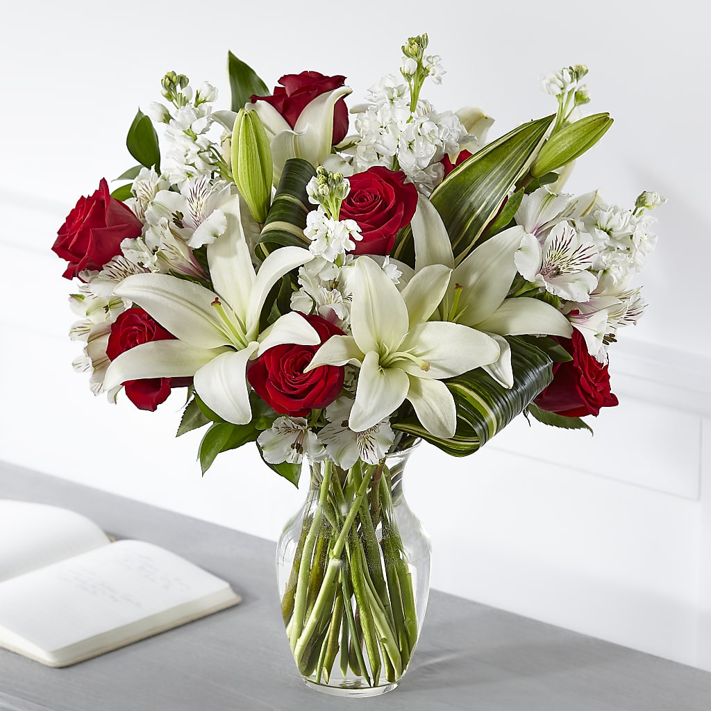 Loving Respect Bouquet – Tinys Flowers, Lansing IL
