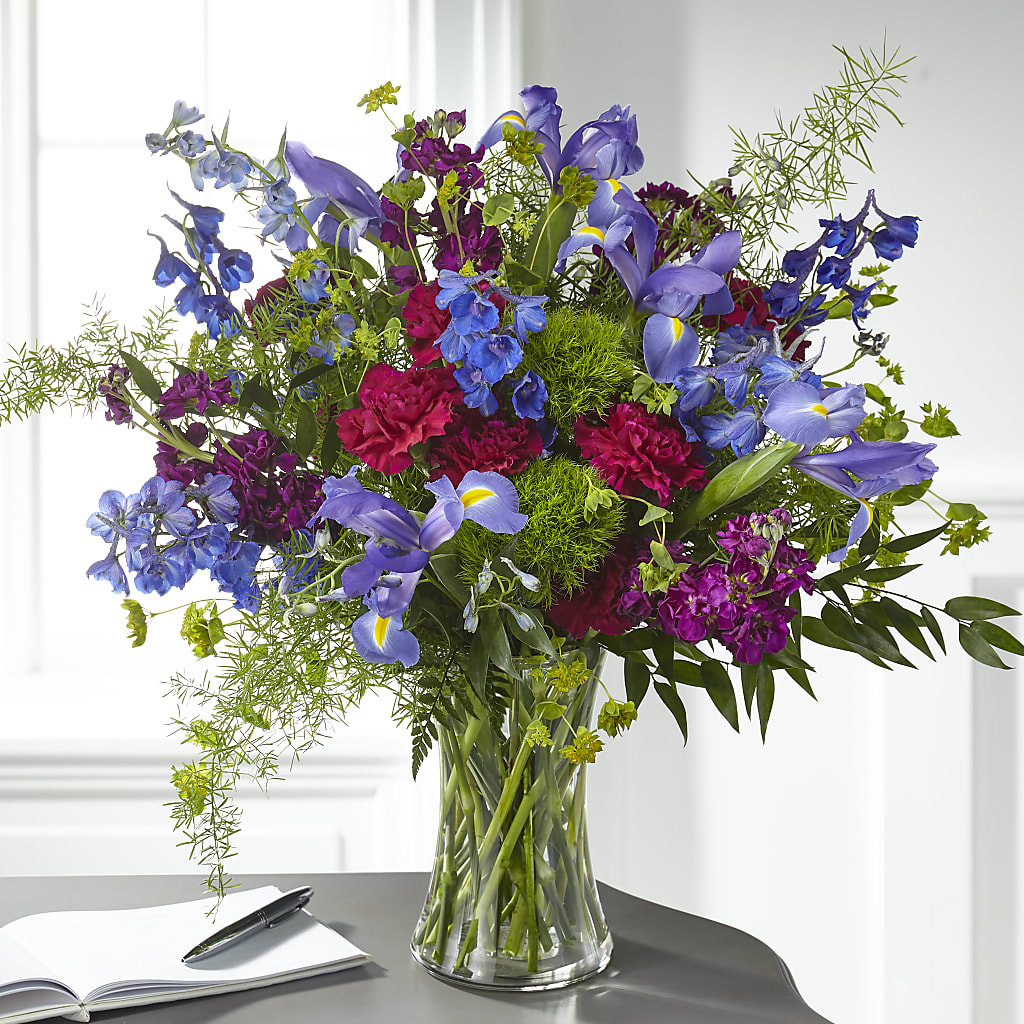 Giving Grace Bouquet – Tinys Flowers, Lansing IL