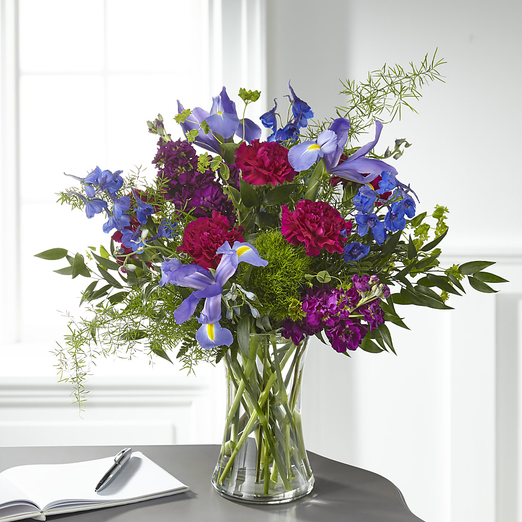 Giving Grace Bouquet – Tinys Flowers, Lansing IL