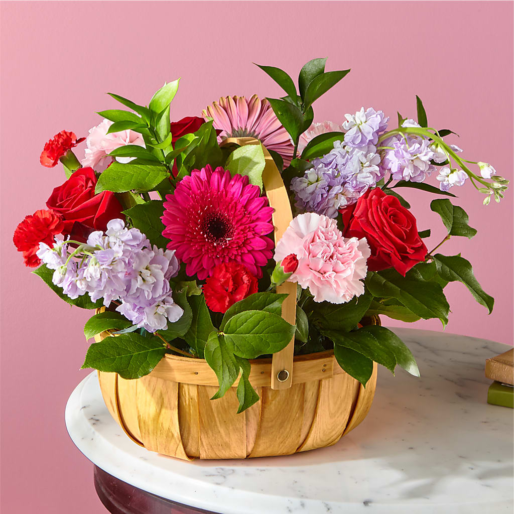 Pink Picnic Basket – Tinys Flowers, Lansing IL