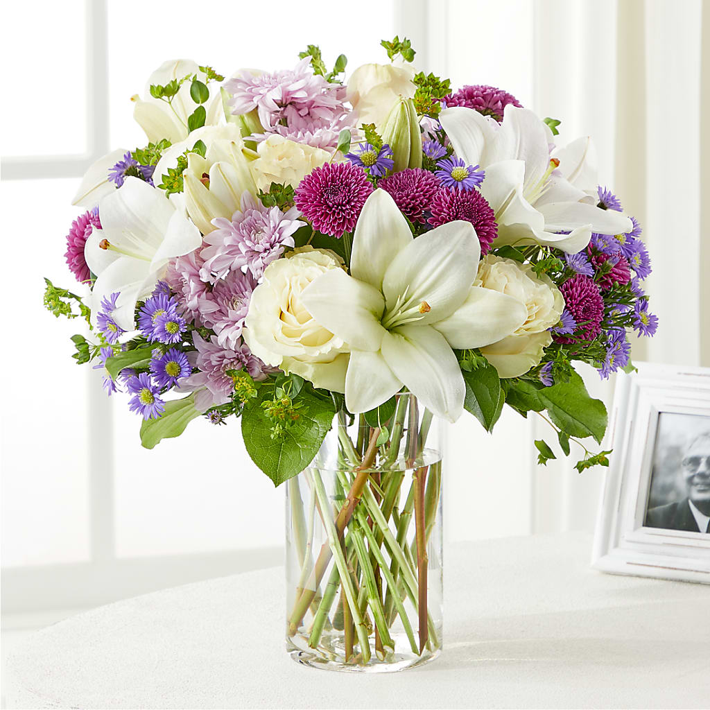Wishing Peace Bouquet – Tinys Flowers, Lansing IL