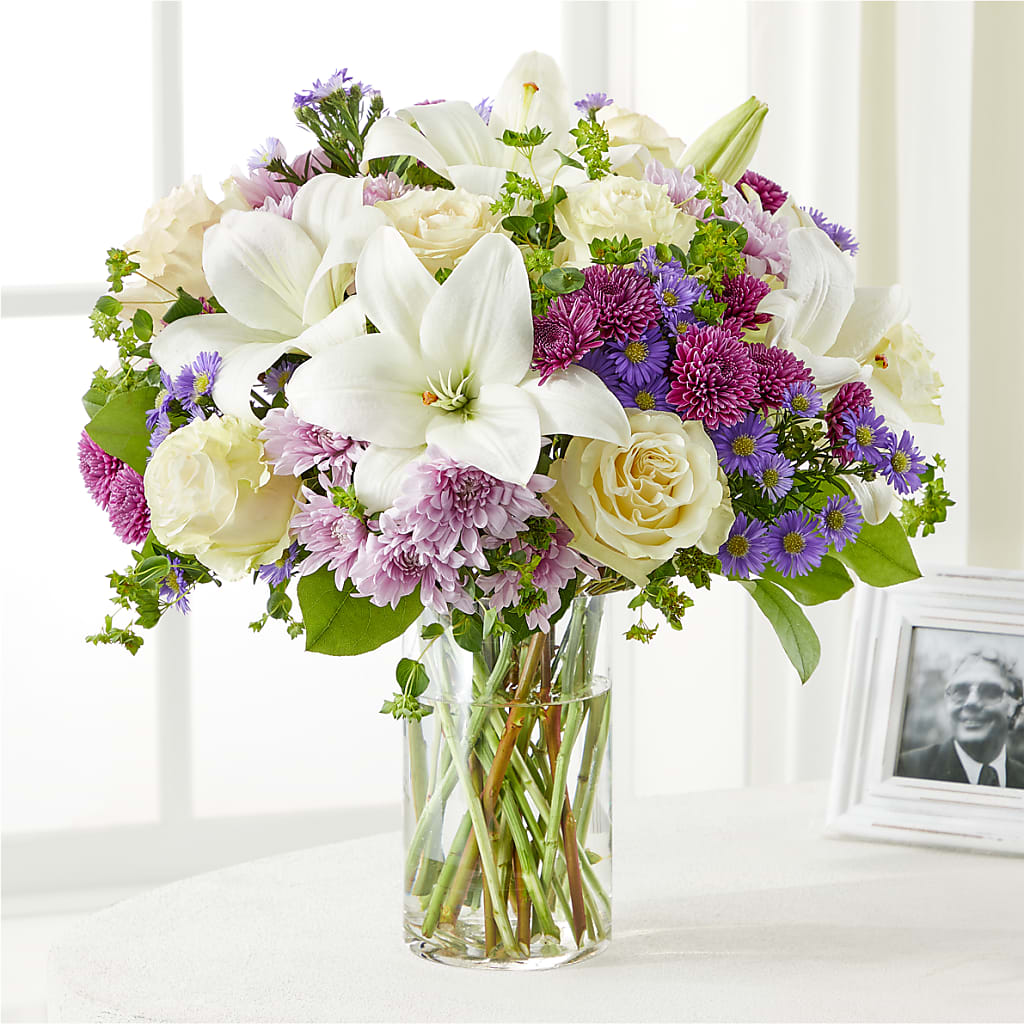 Wishing Peace Bouquet – Tinys Flowers, Lansing IL