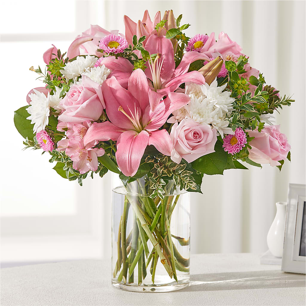 Healing Hug Bouquet – Tinys Flowers, Lansing IL