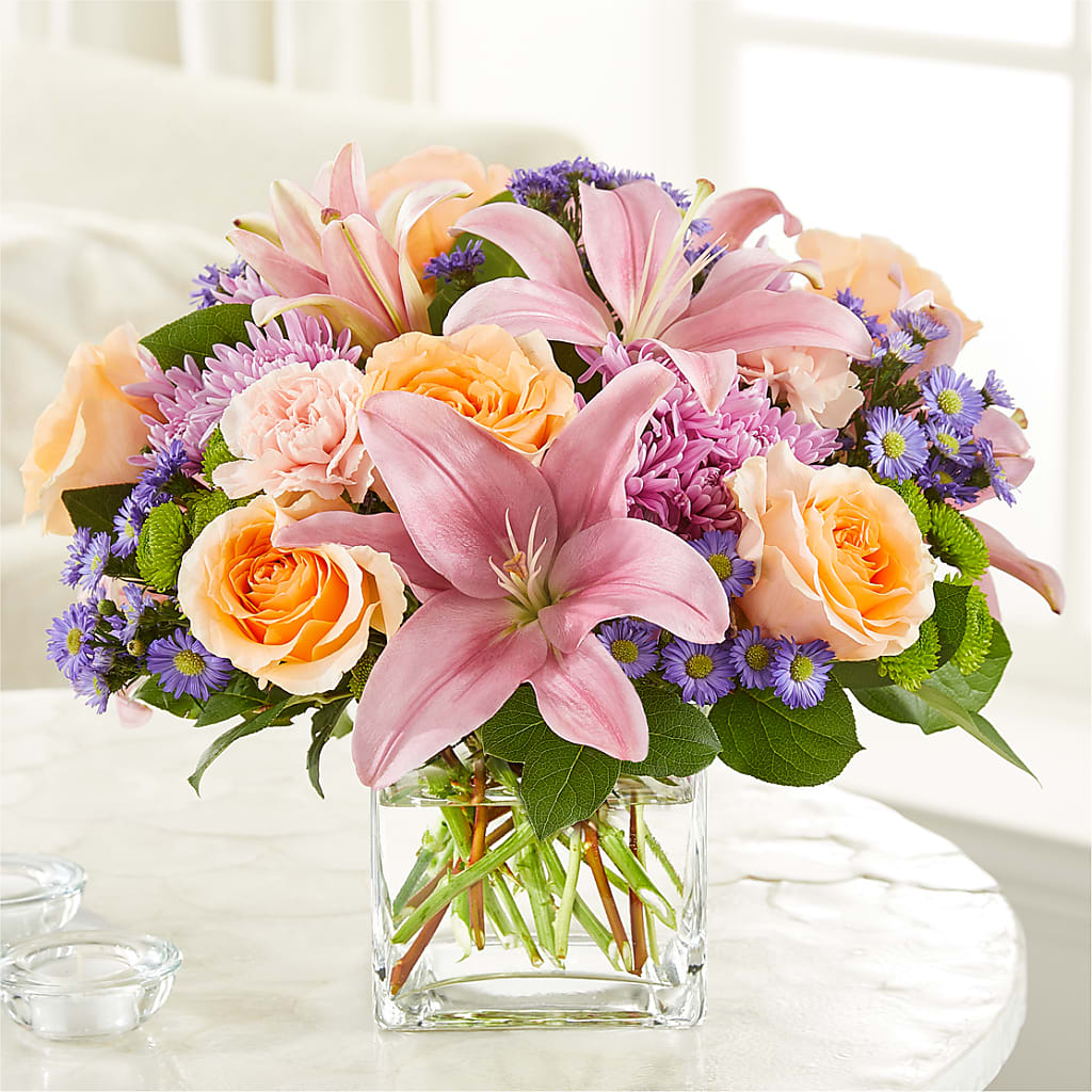 Delicate Details Bouquet – Tinys Flowers, Lansing IL