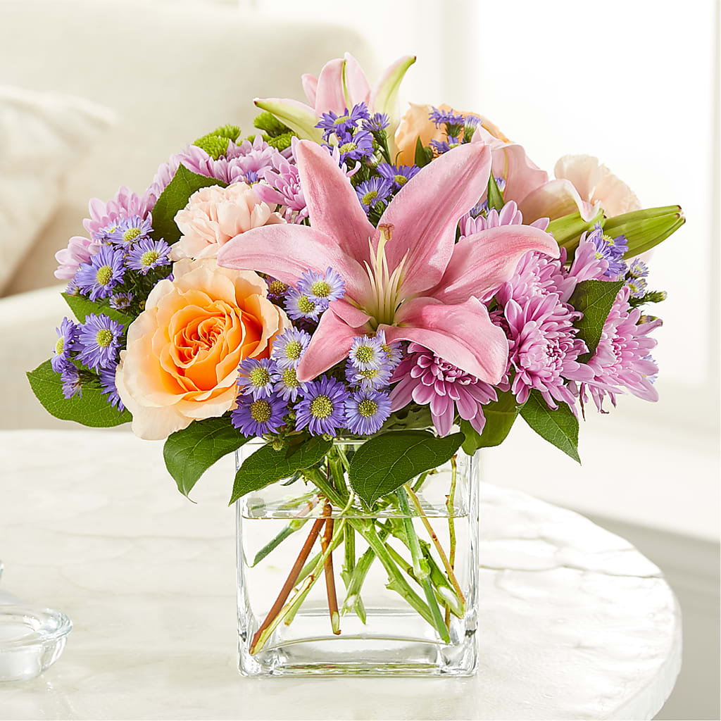 Delicate Details Bouquet – Tinys Flowers, Lansing IL