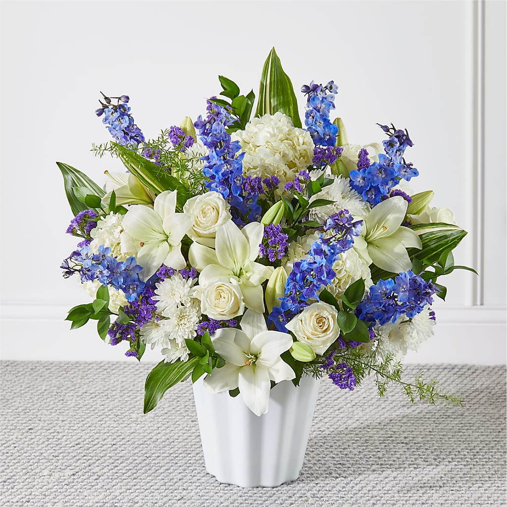 Take Comfort Floor Basket – Tinys Flowers, Lansing IL