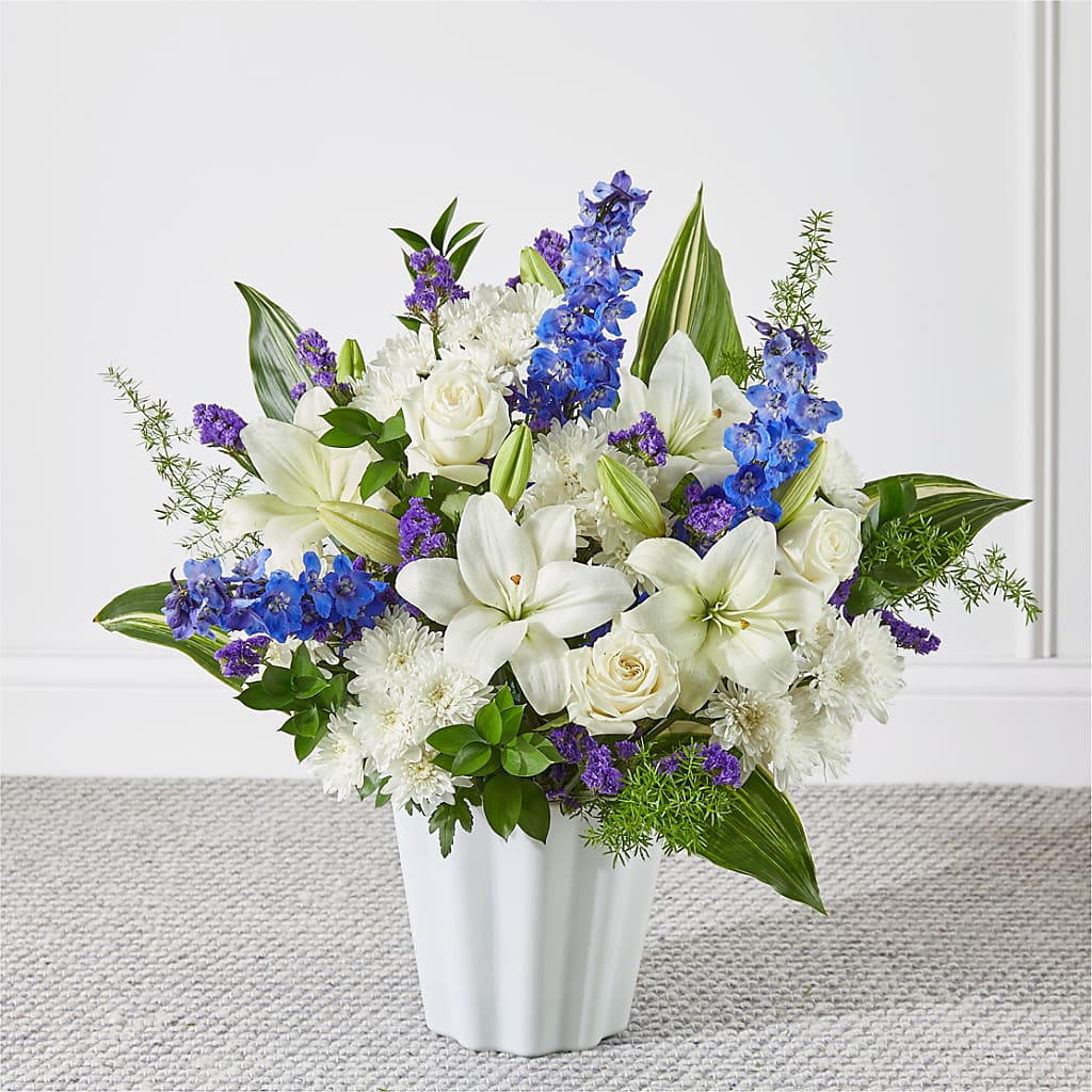 Take Comfort Floor Basket – Tinys Flowers, Lansing IL