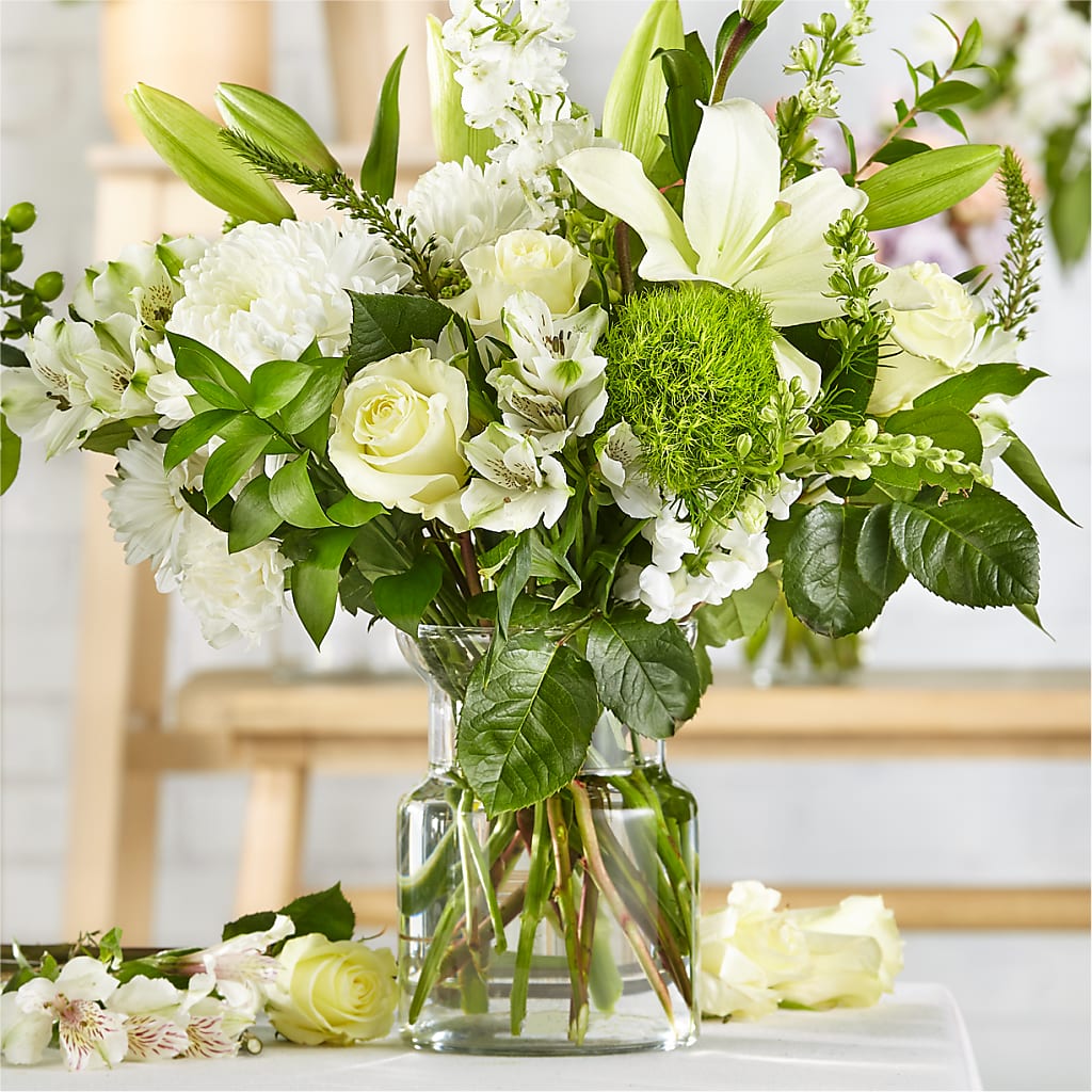 Classic Ivory – A Florist Original – Tinys Flowers, Lansing IL