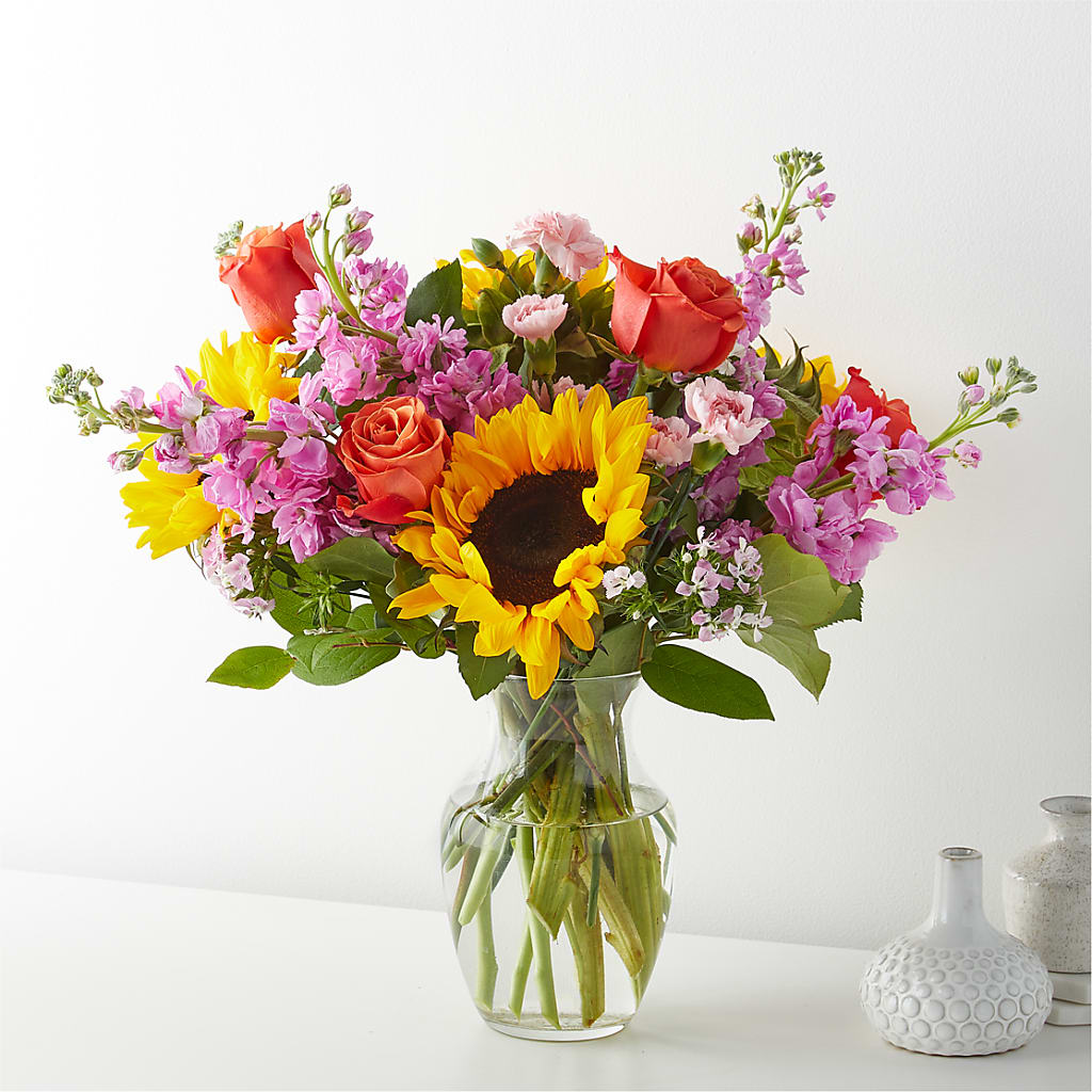 Yellow Brick Road Bouquet – Tinys Flowers, Lansing IL