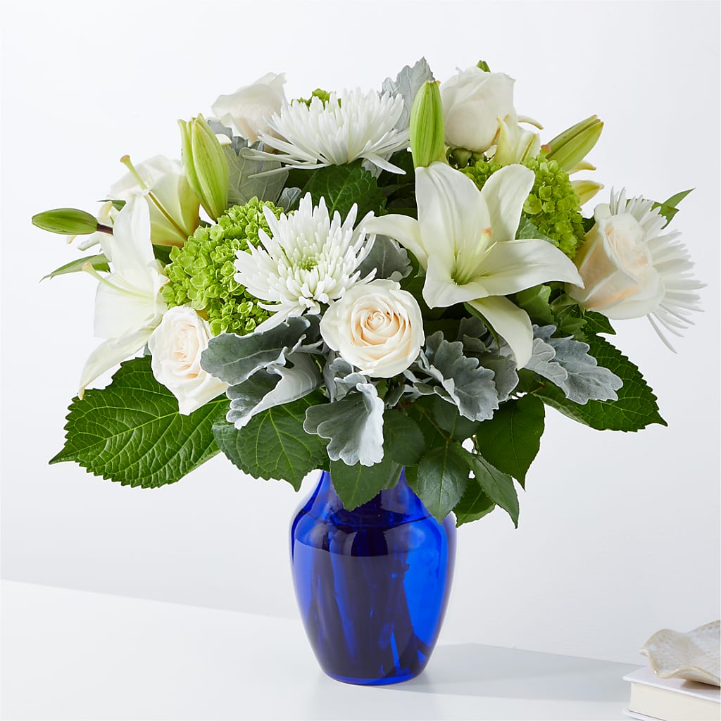 Snowy Dreams Bouquet – Tinys Flowers, Lansing IL