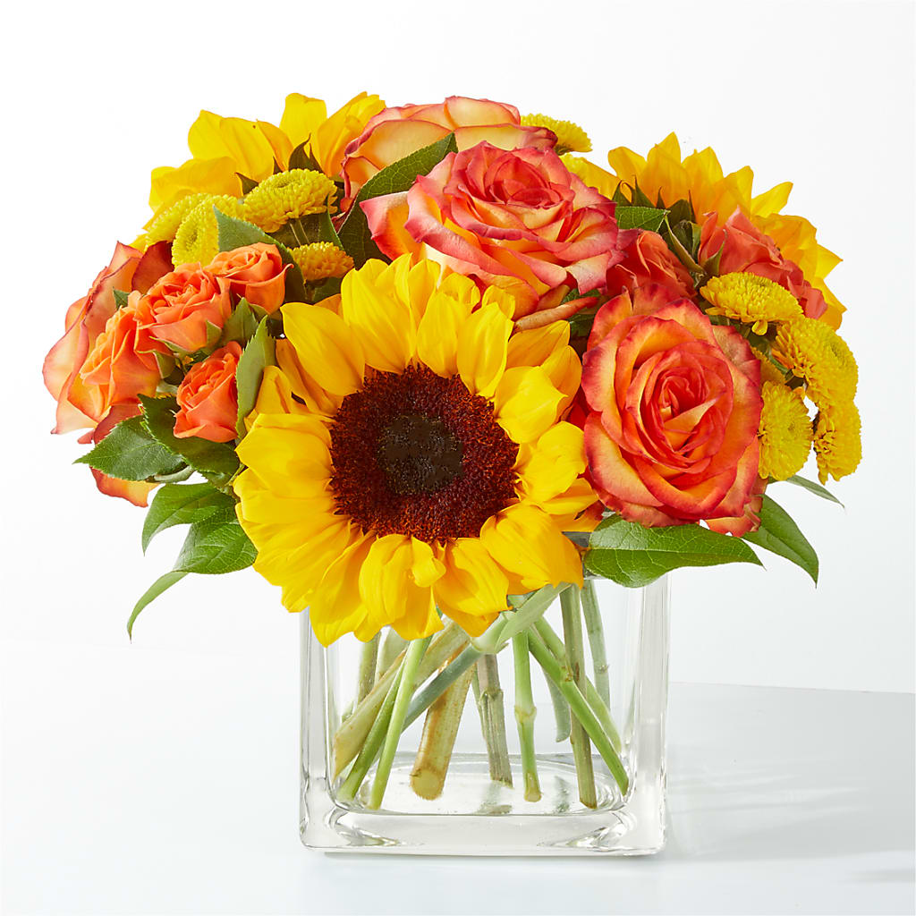 Picnic in the Park Bouquet – Tinys Flowers, Lansing IL