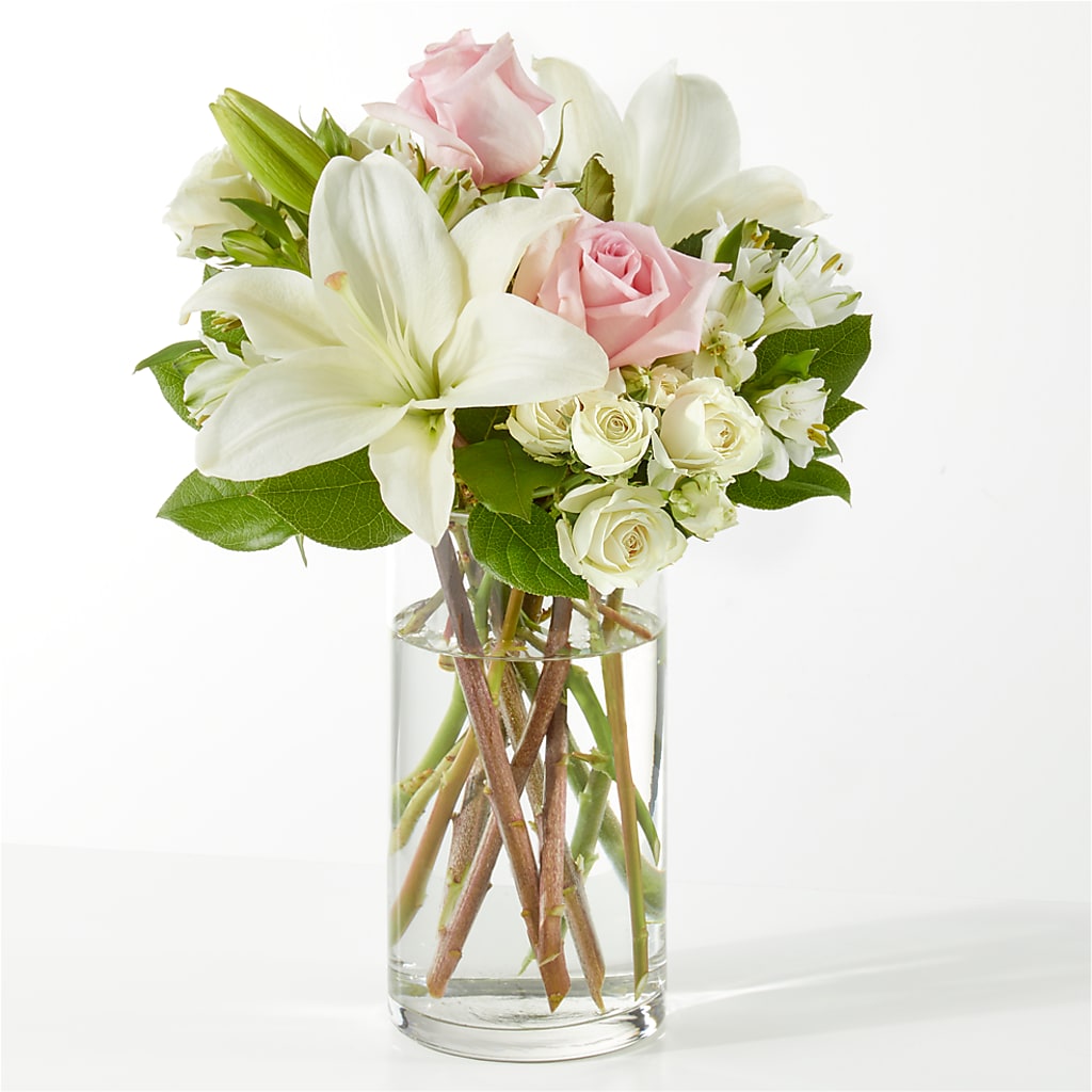 Kindhearted Bouquet – Tinys Flowers, Lansing IL