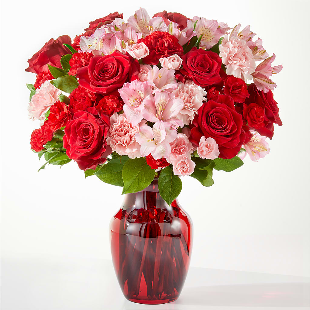 Candy Kisses Bouquet – Tinys Flowers, Lansing IL