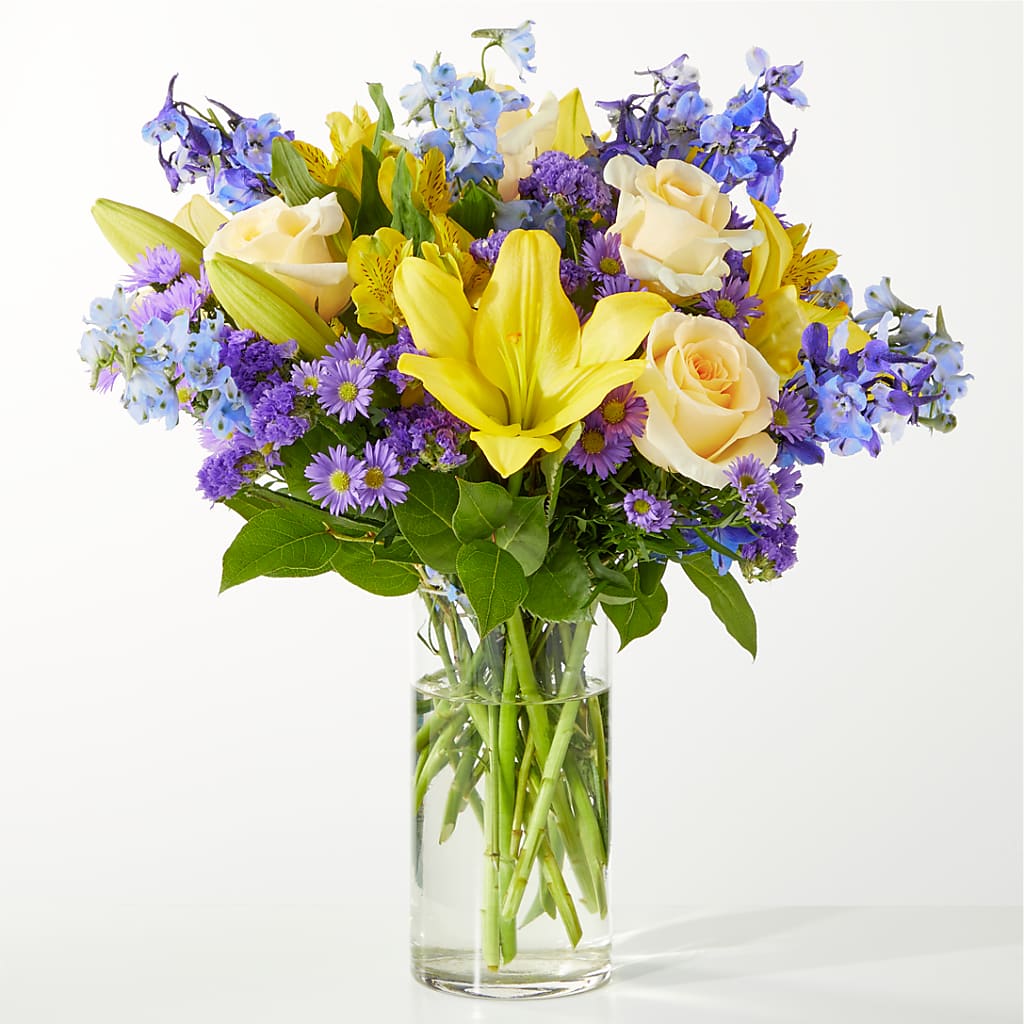Limoncello Bouquet – Tinys Flowers, Lansing IL