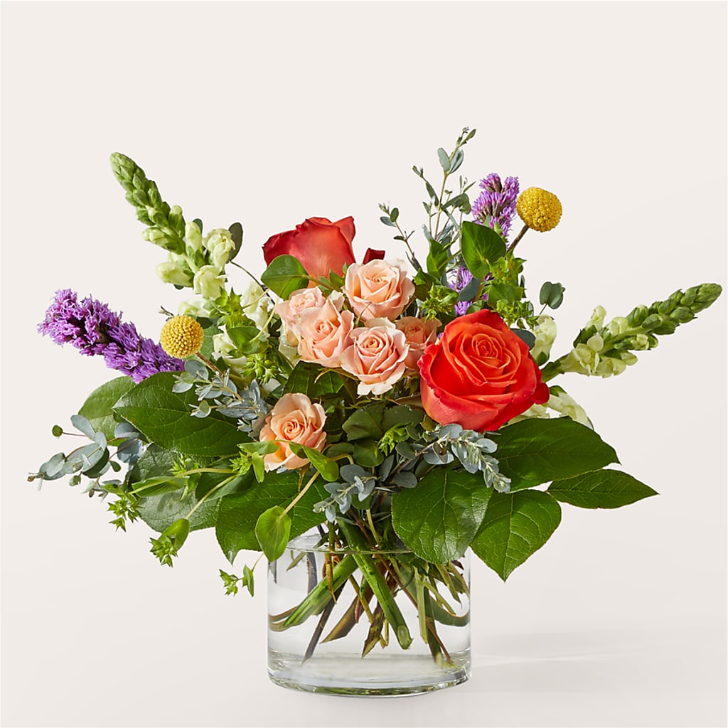 The Standout Bouquet – Tinys Flowers, Lansing IL
