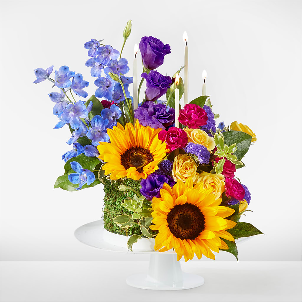 Star of the Day Floral Cake – Tinys Flowers, Lansing IL