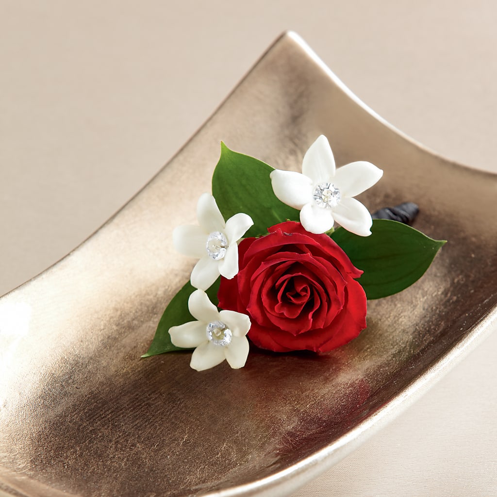 Poetry Boutonniere – Tinys Flowers, Lansing IL