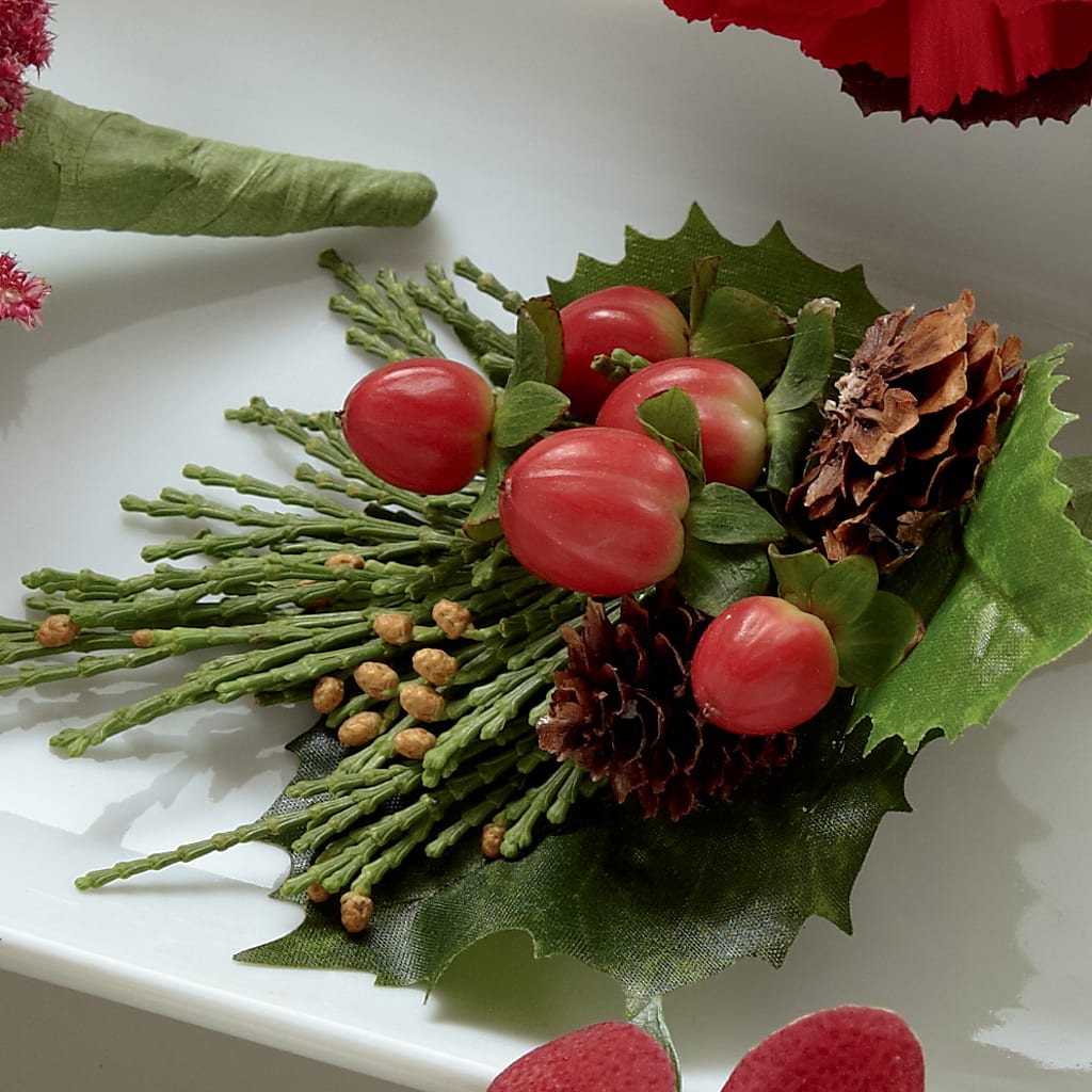 Red Berry Boutonniere – Tinys Flowers, Lansing IL