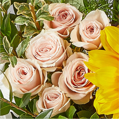The Good Life Bouquet –  Tinys Flowers, Lansing IL