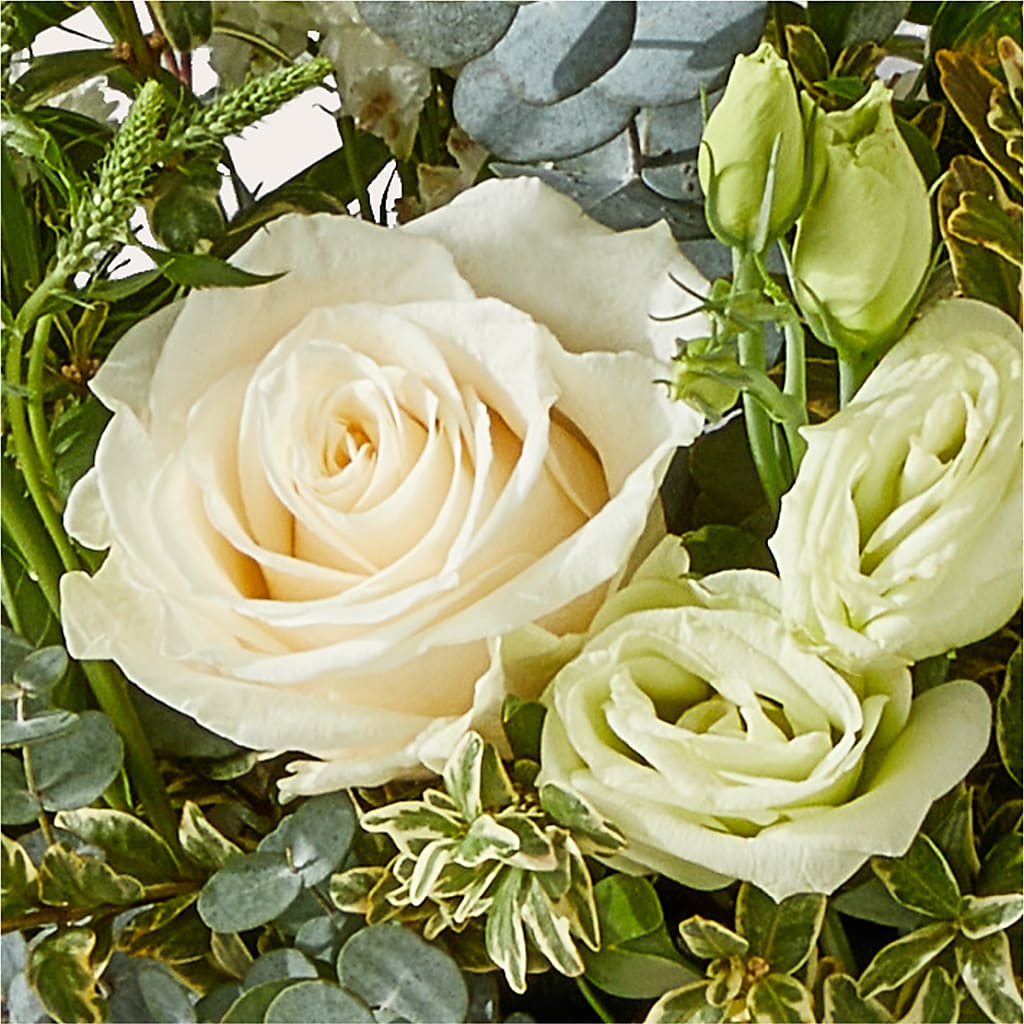 Cashmere Bouquet –  Tinys Flowers, Lansing IL