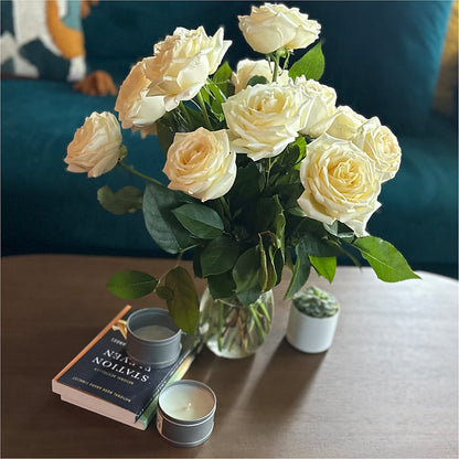 Long Stem Yellow Rose Bouquet –  Tinys Flowers, Lansing IL