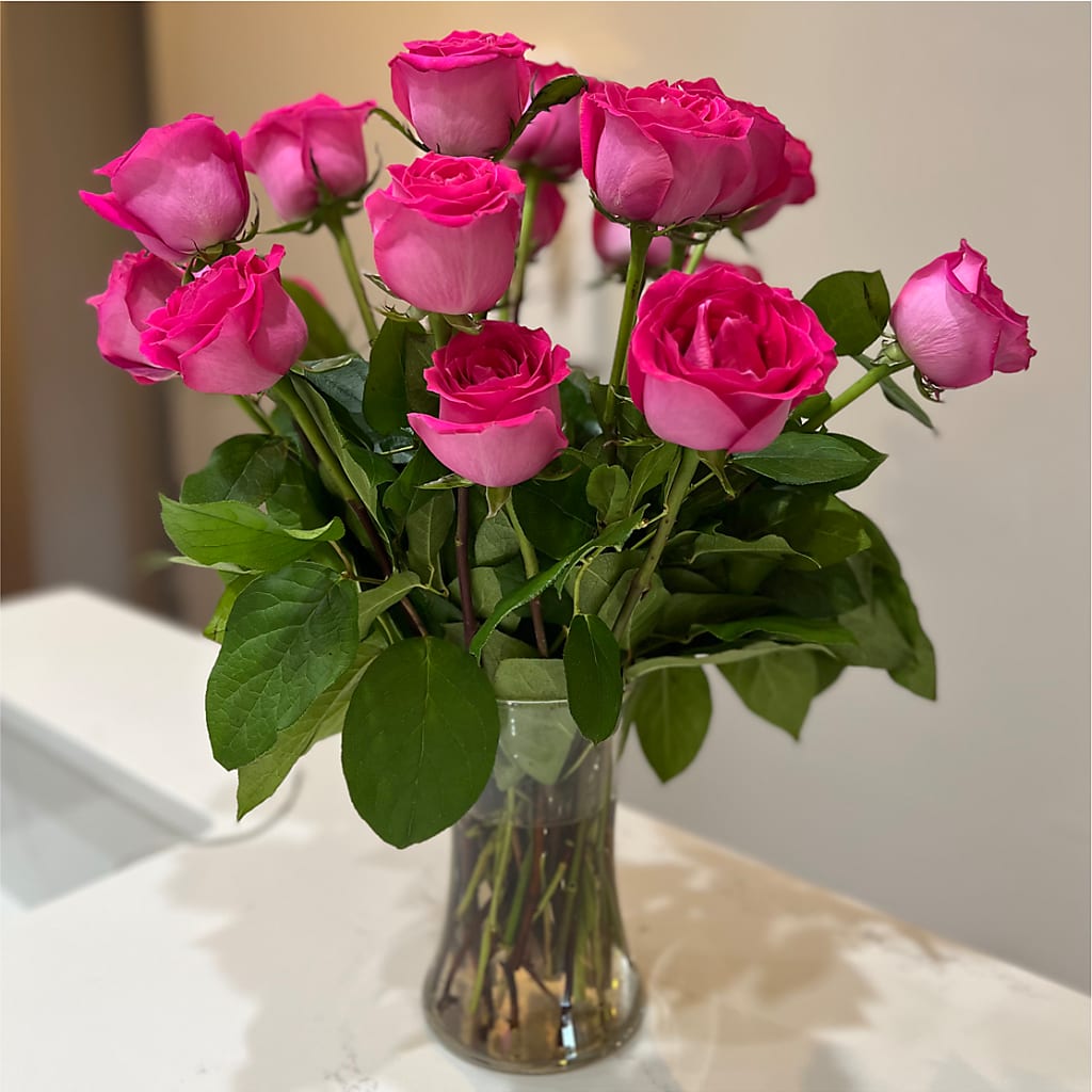 Long Stem Pink Rose Bouquet –  Tinys Flowers, Lansing IL