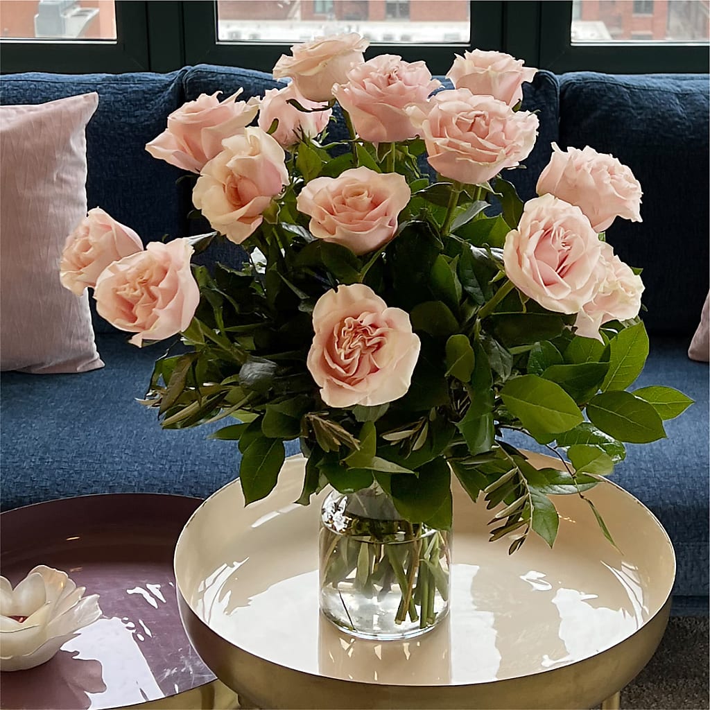 Long Stem Pink Rose Bouquet –  Tinys Flowers, Lansing IL