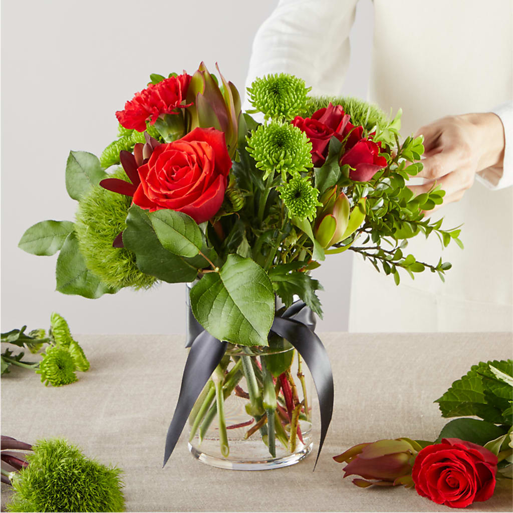 Heritage Kindle – A Florist Original –  Tinys Flowers, Lansing IL