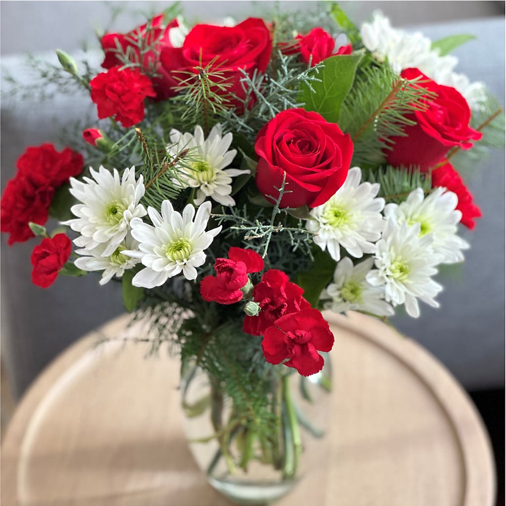 Seasonal Magic Bouquet –  Tinys Flowers, Lansing IL