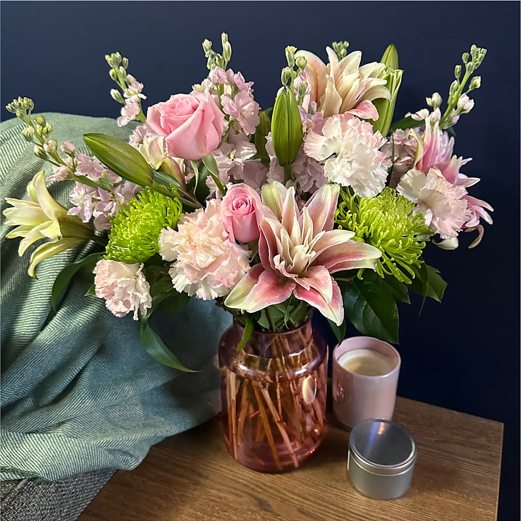 Pretty in Pink Bouquet –  Tinys Flowers, Lansing IL
